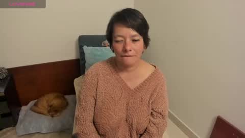 nuit_rose online show from 01-12-25, 05:13