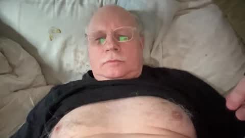 Snapshot of nukiss chatting on 01-14-26, 12:44 nukiss online show from 01-14-26, 12:44