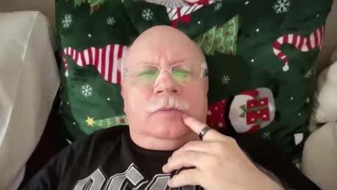 Snapshot of nukiss chatting on 03-01-26, 11:23 nukiss online show from 03-01-26, 11:23