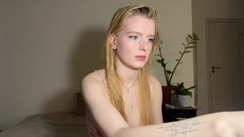 nura_foxx online show from 06-21-26, 12:46