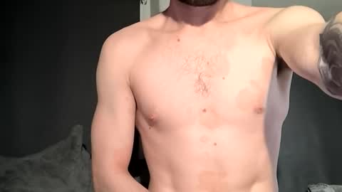 Snapshot of nureintyp457 chatting on 01-06-25, 10:26 nureintyp457 online show from 01-06-25, 10:26