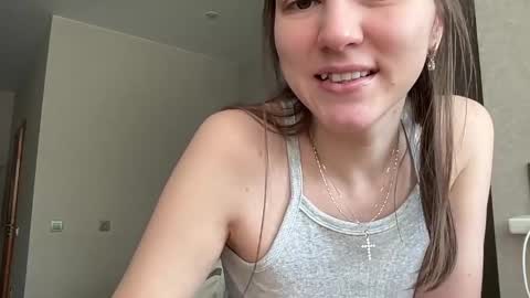 Ema online show from 04-11-26, 11:03