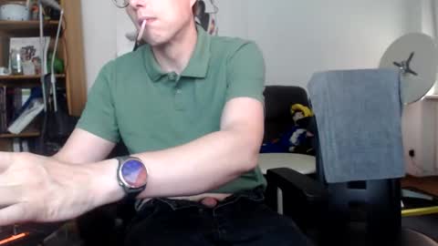 nursefan online show from 09-08-25, 04:50