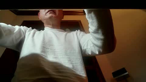 Showme online show from 03-23-26, 03:43