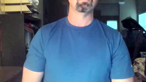 nvrenuff1979 online show from 05-12-26, 11:29