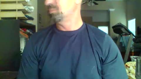 nvrenuff1979 online show from 05-13-26, 11:29