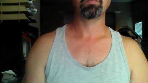 nvrenuff1979 online show from 05-26-26, 10:44