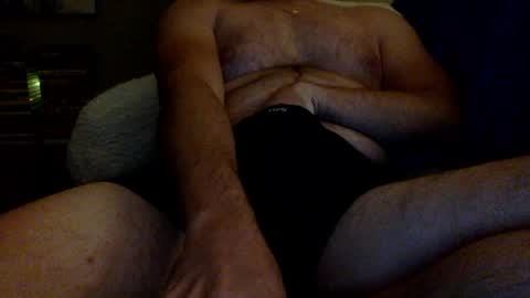 nxxtdoorguy77 online show from 06-02-26, 04:36