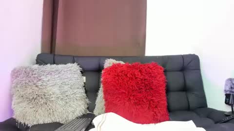 Snapshot of nyalgasai1 chatting on 03-02-25, 03:24 Nia online show from 03-02-25, 03:24