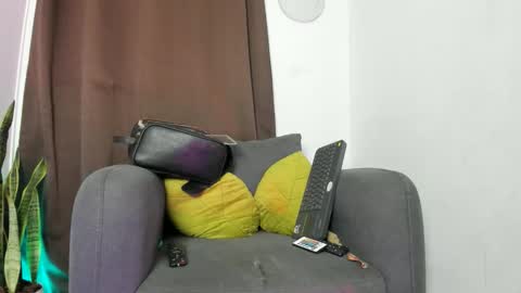 Nia online show from 01-17-26, 05:01