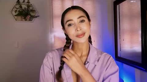 Nycole online show from 03-29-26, 08:31