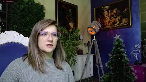 Snapshot of nycsweetie chatting on 01-12-26, 09:47 milf online show from 01-12-26, 09:47