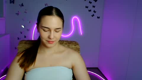 Snapshot of nykara chatting on 06-26-26, 05:34 Nykara online show from 06-26-26, 05:34