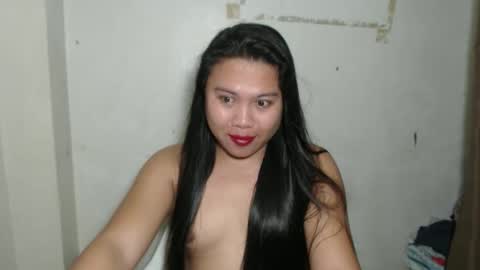 nylecummer online show from 10-24-25, 08:05