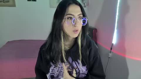 Frida online show from 02-04-25, 06:57