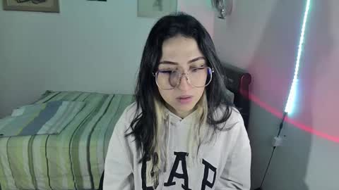 Frida online show from 02-28-25, 12:09