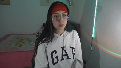 Frida online show from 11-21-25, 05:17