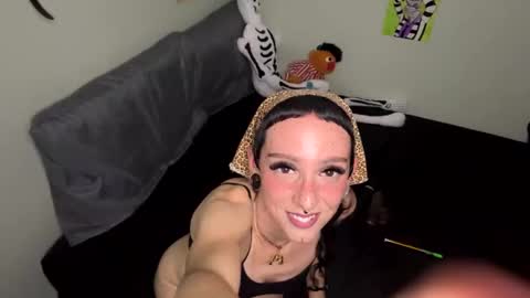 Nymphaea online show from 09-14-25, 12:10