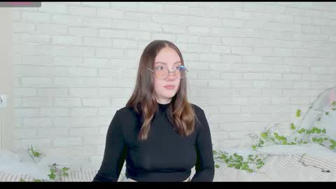 Kat online show from 11-09-25, 05:11