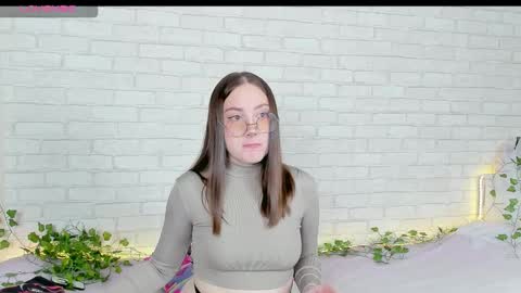 Kat online show from 12-03-25, 02:48