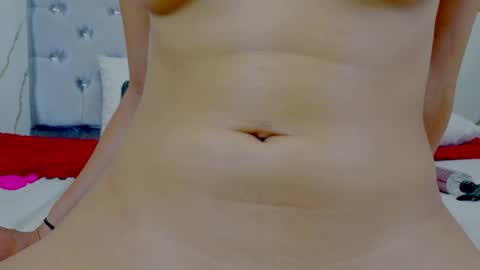 xionela gates online show from 06-08-26, 01:28