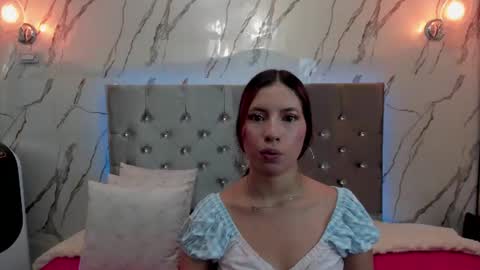 xionela gates online show from 07-21-26, 07:16