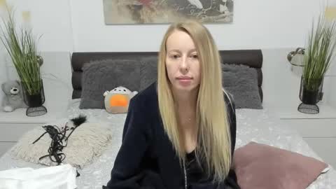 Snapshot of nyokoanya11 chatting on 11-13-25, 11:03 NyokoAnya online show from 11-13-25, 11:03