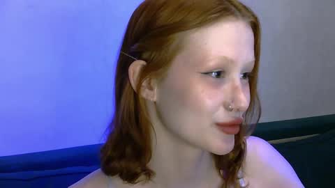 Snapshot of nyra_thira chatting on 05-12-26, 07:11 nyra_thira online show from 05-12-26, 07:11