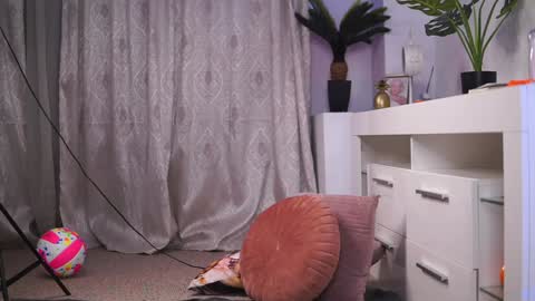 Snapshot of nyrobinova chatting on 01-22-25, 07:03 nyrobinova online show from 01-22-25, 07:03