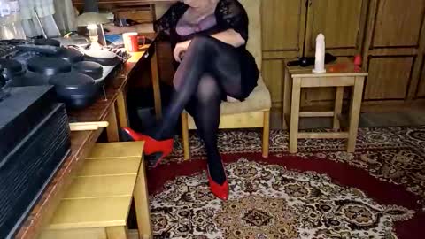 Snapshot of nyushas chatting on 11-23-25, 03:34 NyushaM online show from 11-23-25, 03:34