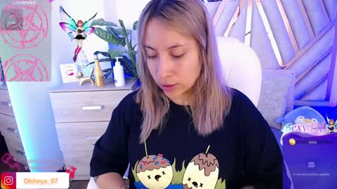 Alex   .    online show from 01-19-25, 08:09