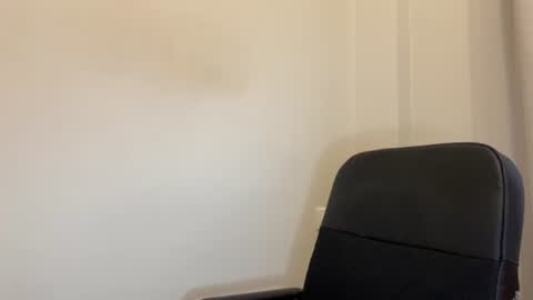 Snapshot of nyxelia_ chatting on 06-11-26, 07:28 Anastasia online show from 06-11-26, 07:28