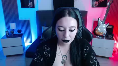 Nyx online show from 04-17-26, 12:08