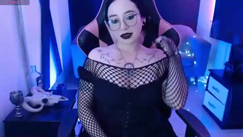 Snapshot of nyxnocturne chatting on 06-16-26, 12:19 Nyx online show from 06-16-26, 12:19