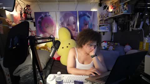 Snapshot of nyxraven chatting on 01-02-25, 12:02 NyxRaven online show from 01-02-25, 12:02