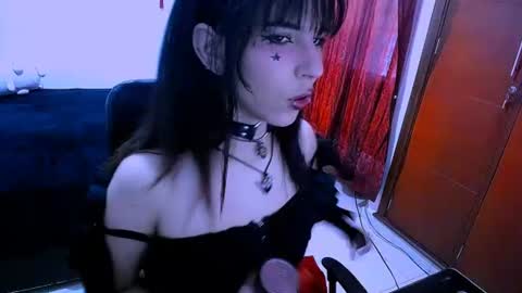 Nyxxei online show from 06-16-26, 10:34