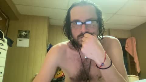 Snapshot of nyyanks232 chatting on 11-10-25, 05:28 harvestmoon online show from 11-10-25, 05:28