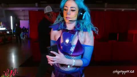 Pepper online show from 10-18-25, 05:35