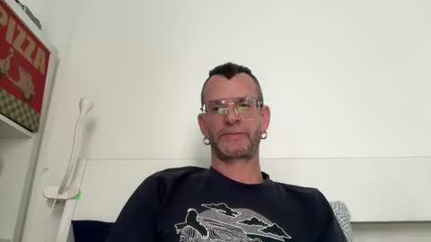 Snapshot of o_johnny_deep_o chatting on 03-15-26, 03:51 Jonathan Deep online show from 03-15-26, 03:51