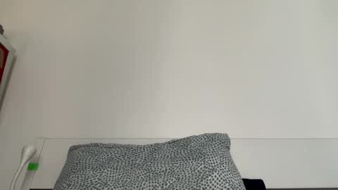 Snapshot of o_johnny_deep_o chatting on 04-06-26, 10:16 Jonathan Deep online show from 04-06-26, 10:16
