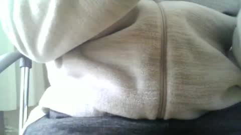 Snapshot of obahiro823844 chatting on 10-28-25, 05:00 obahiro823844 online show from 10-28-25, 05:00