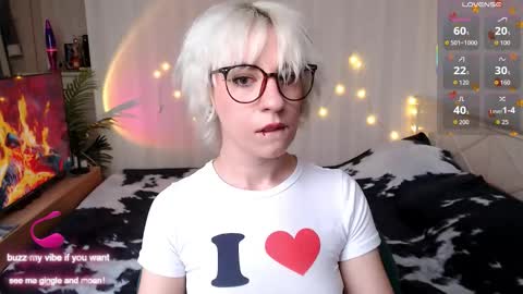 Moonlight online show from 11-24-25, 09:53