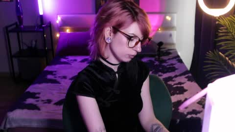 Moonlight online show from 05-16-26, 10:36