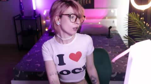 Moonlight online show from 05-21-26, 09:27
