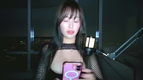 Snapshot of obeycarrienoona chatting on 05-25-26, 01:22 Goddess Carrie online show from 05-25-26, 01:22