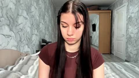 Amelia online show from 11-03-25, 06:14