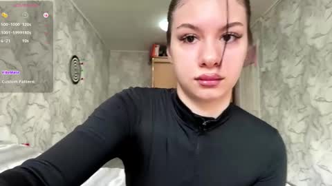 Amelia online show from 04-20-26, 08:17