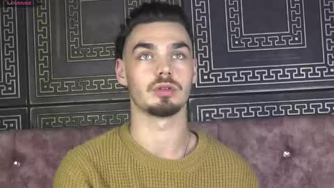 Snapshot of oceanheat chatting on 11-23-25, 08:14 OceanHeart online show from 11-23-25, 08:14