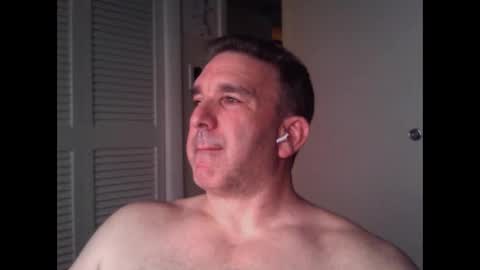 Snapshot of oceanmanx chatting on 06-11-26, 04:21 Ocean online show from 06-11-26, 04:21