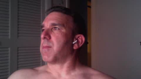 Snapshot of oceanmanx chatting on 06-30-26, 03:07 Ocean online show from 06-30-26, 03:07